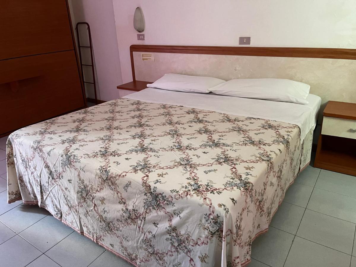 Hotel Zucconi Montecatini Terme Exteriör bild